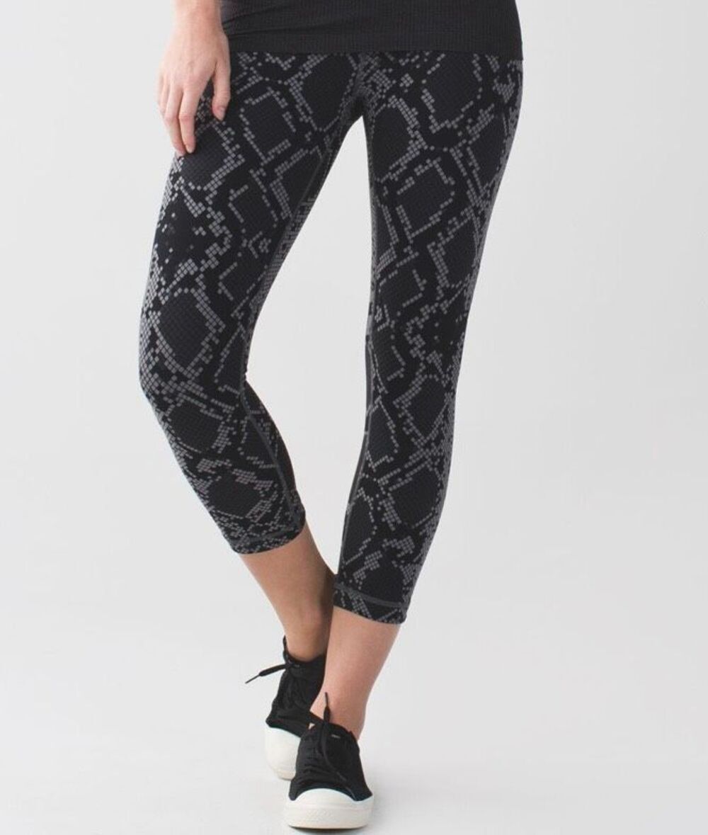 Lululemon Wunder Under Crop (Hi-Rise) | Simply Ziggy Snake